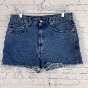 Levi’s 550 Relaxed Fit Shorts Distressed Size 34